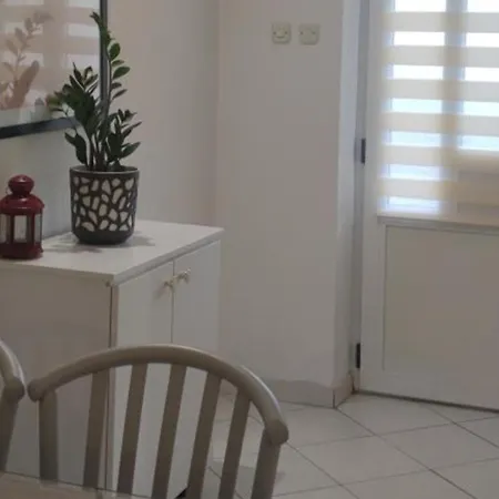 Apartment Mira Roso - One Bedroom 1